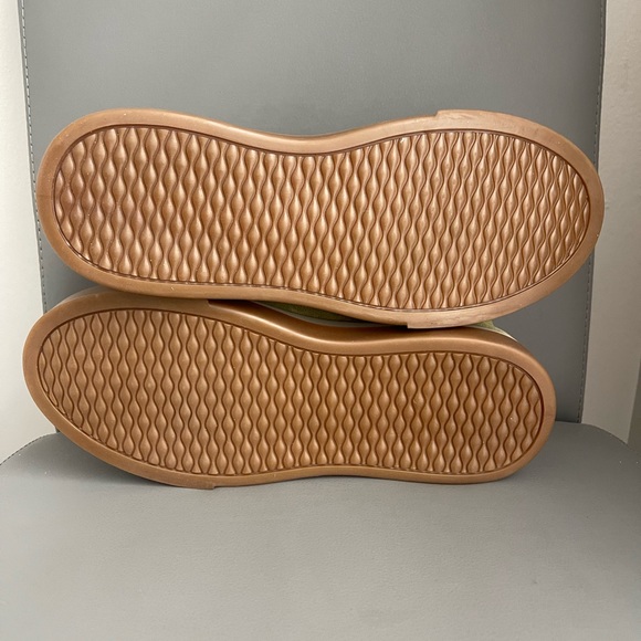 New Free People Bodhi Fisher Sneaker Olive Moss Size 10 - Picture 15 of 16